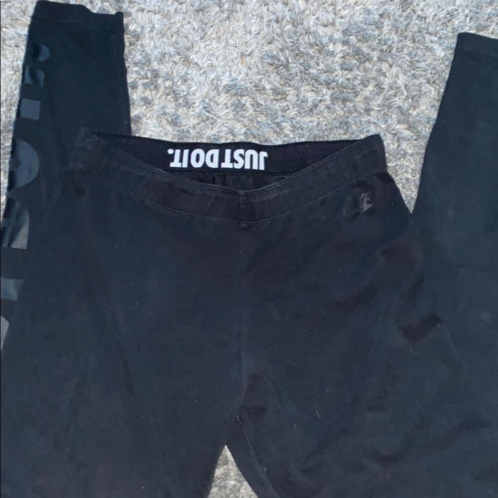 Nike leggings